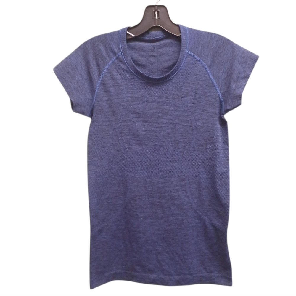 lululemon athletica Blue Swiftly Tech Short Sleeve Tee Size 6